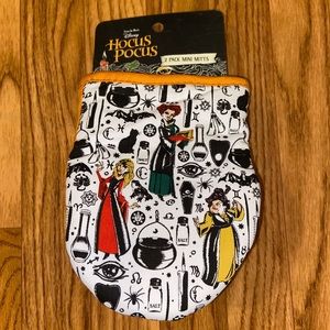 🎉ON SALE🎉⚡️Hocus Pocus Sanderson Sisters 2PK of Mini Mitts⚡️